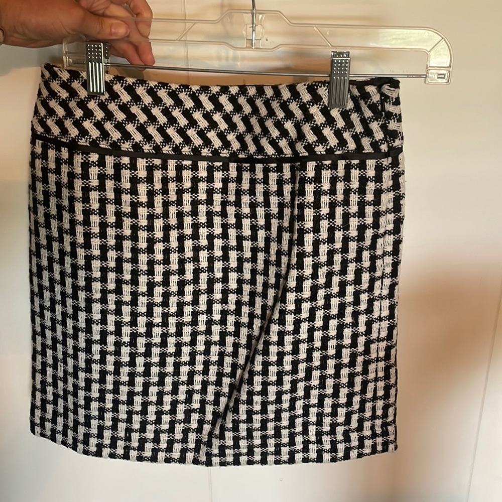 Loft Black and White Skirt